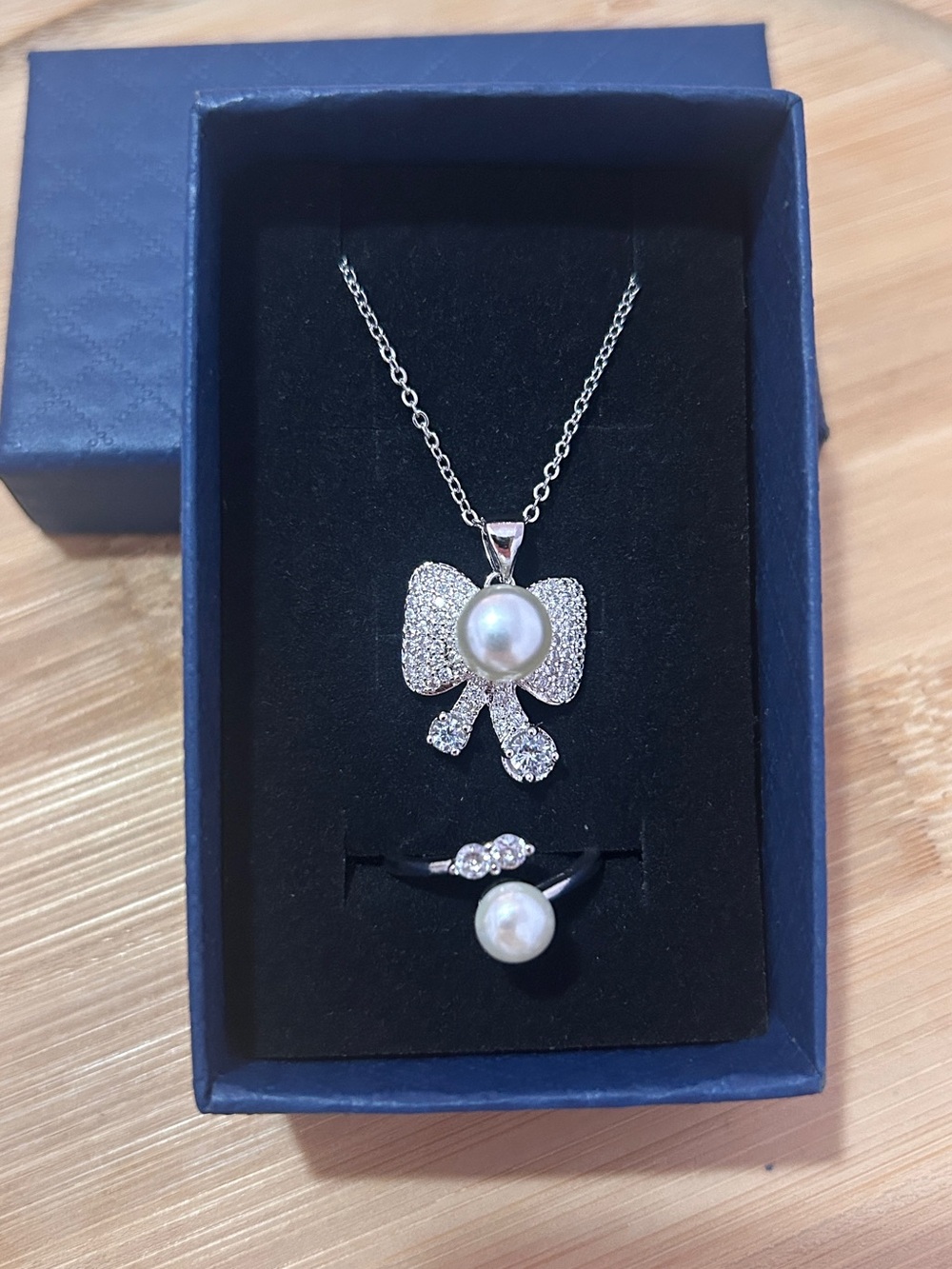 Natural Pearl & Crystal Bow Pendant Necklace and Ring Set
